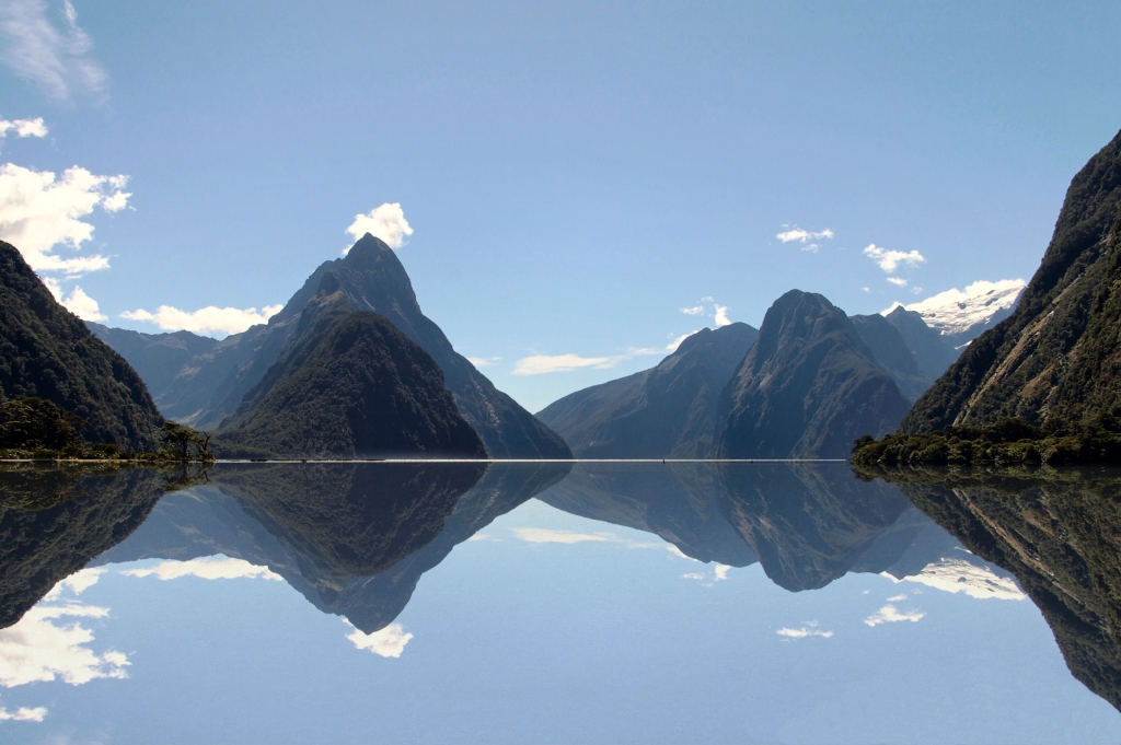 05 - Milford Sound (02).jpg